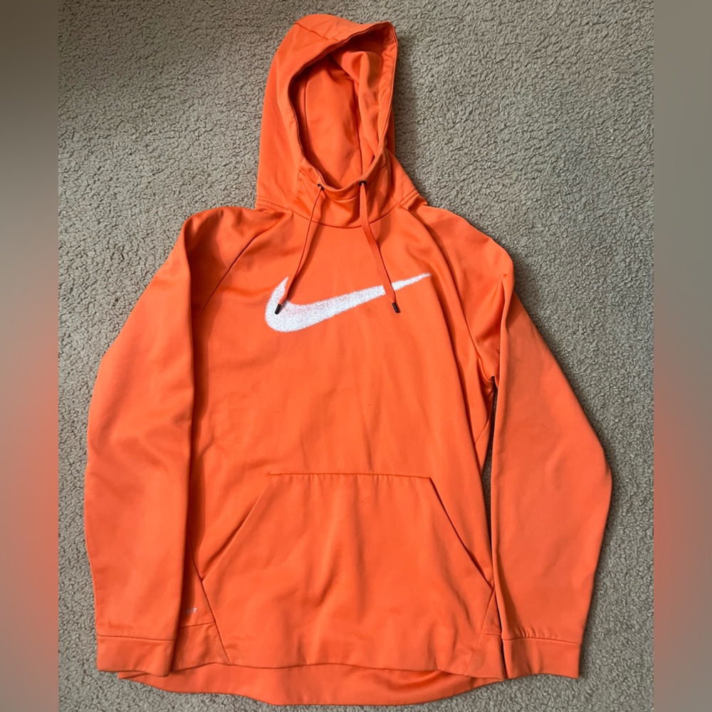 Men’s Nike hoodie - Size Large